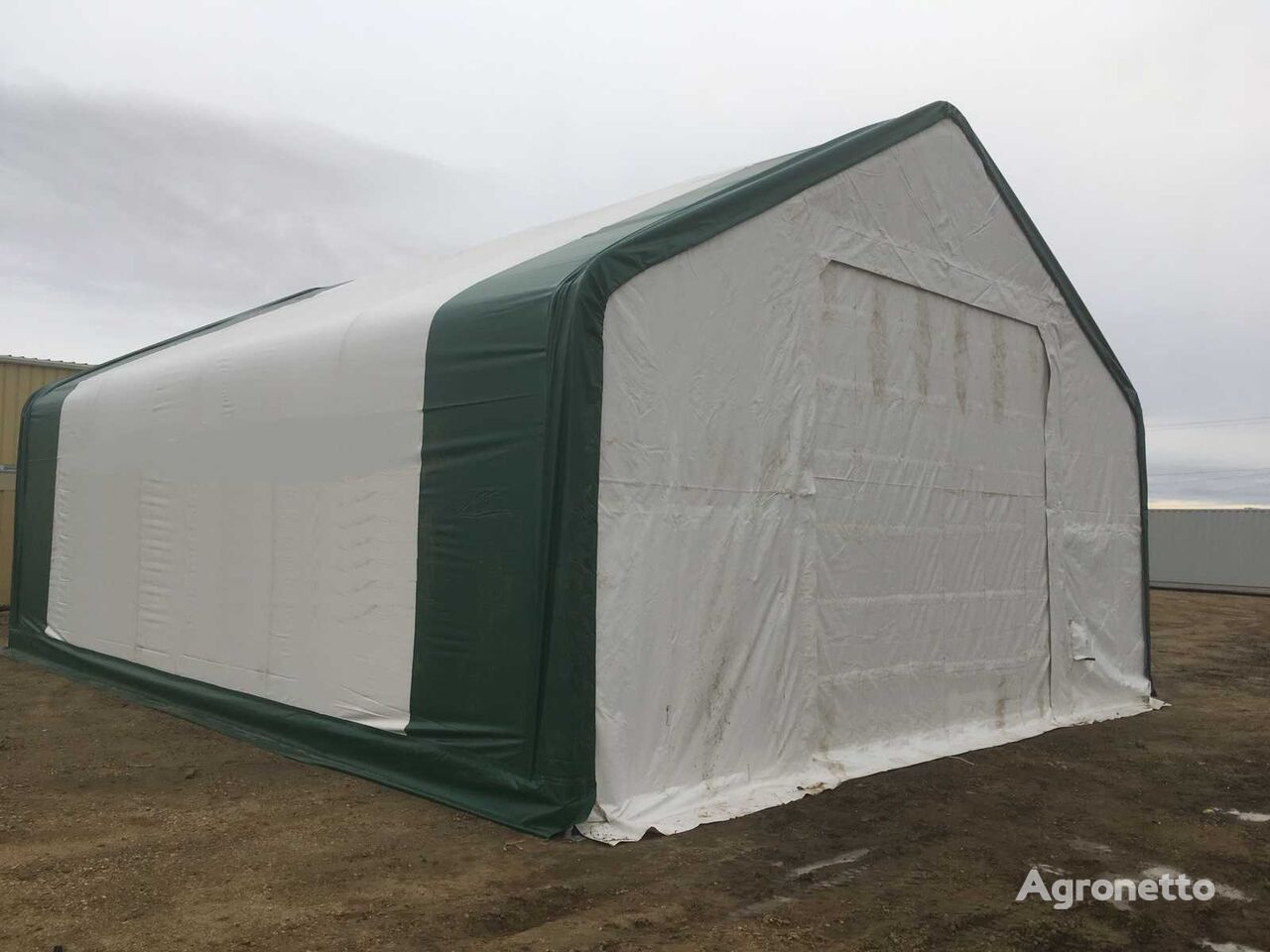 Stahlworks 12,2x9,15x6,1 meter fabric hangar