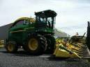 John Deere 7300 forage harvester