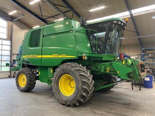 John Deere 9680i WTS grain harvester