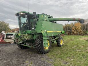 John Deere CTS grain harvester