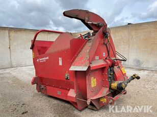 Kverneland Taarup 852 straw chopper