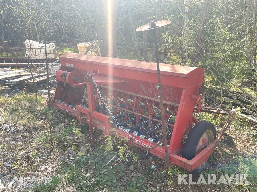 Stegesteds 2,50M.21R mechanical seed drill
