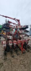 Becker 1 pneumatic precision seed drill