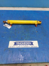 hydraulic cylinder for New Holland 1550 grain harvester