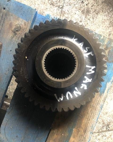 secondary shaft for New Holland TG  wheel tractor