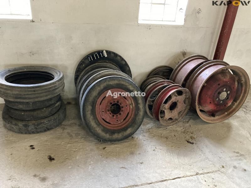 Diverse dæk, hjul og fælge tractor tire