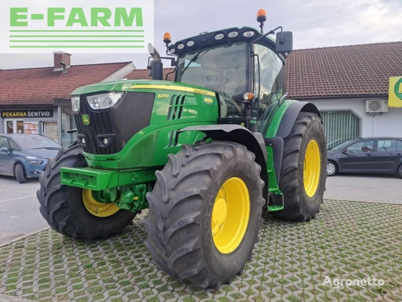 6215r wheel tractor