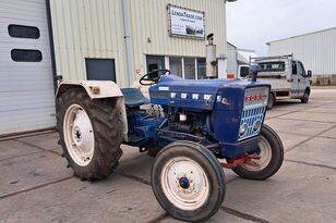 Ford 2000 Super * 5.811 hrs * wheel tractor