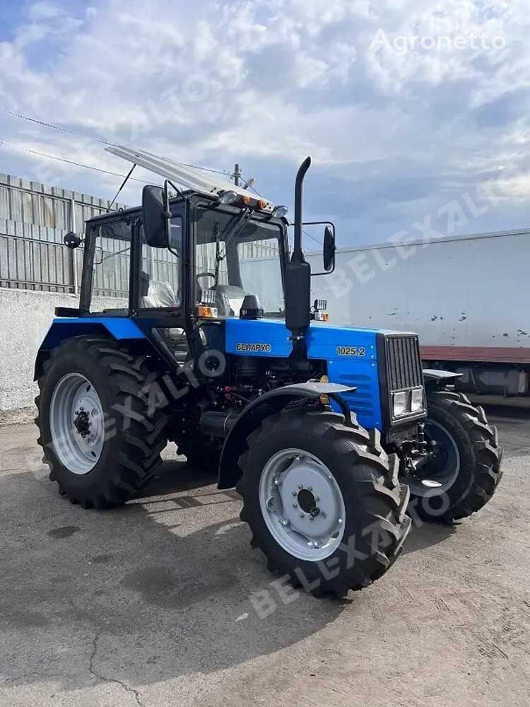 new MTZ BELARUS 1025.2 wheel tractor