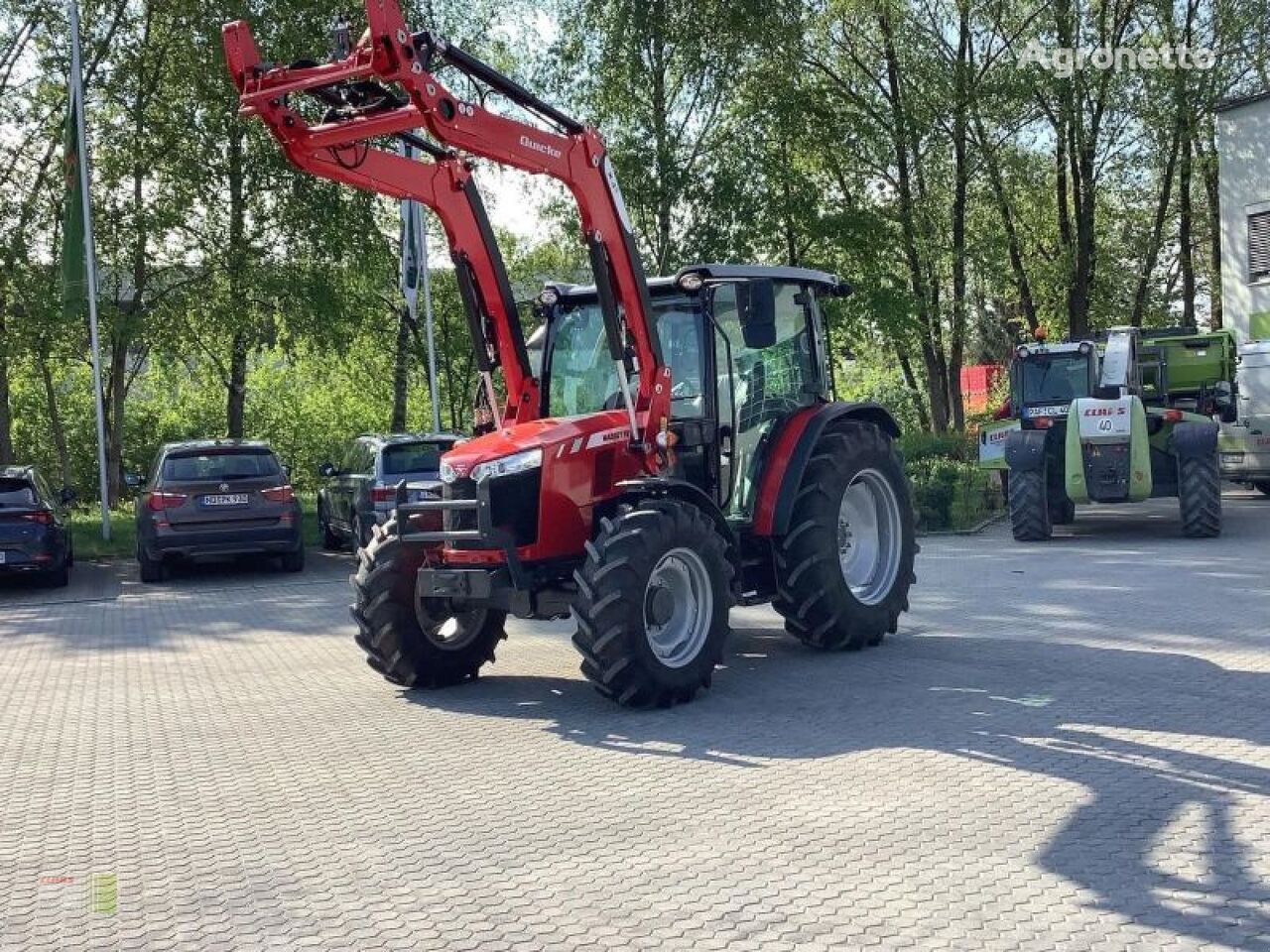 Massey Ferguson MF 4707-4 MR  wheel tractor