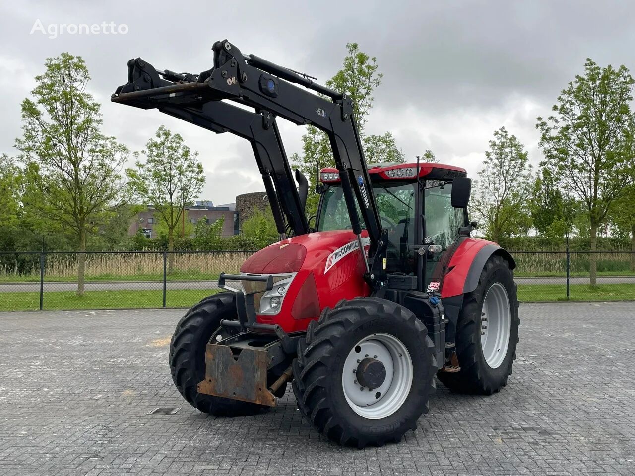 McCormick X7.670 | 4X4 | FRONT LOADER | 50KM/H | 5X HYDRAULIC wheel tractor