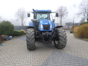 New Holland T7550 wheel tractor