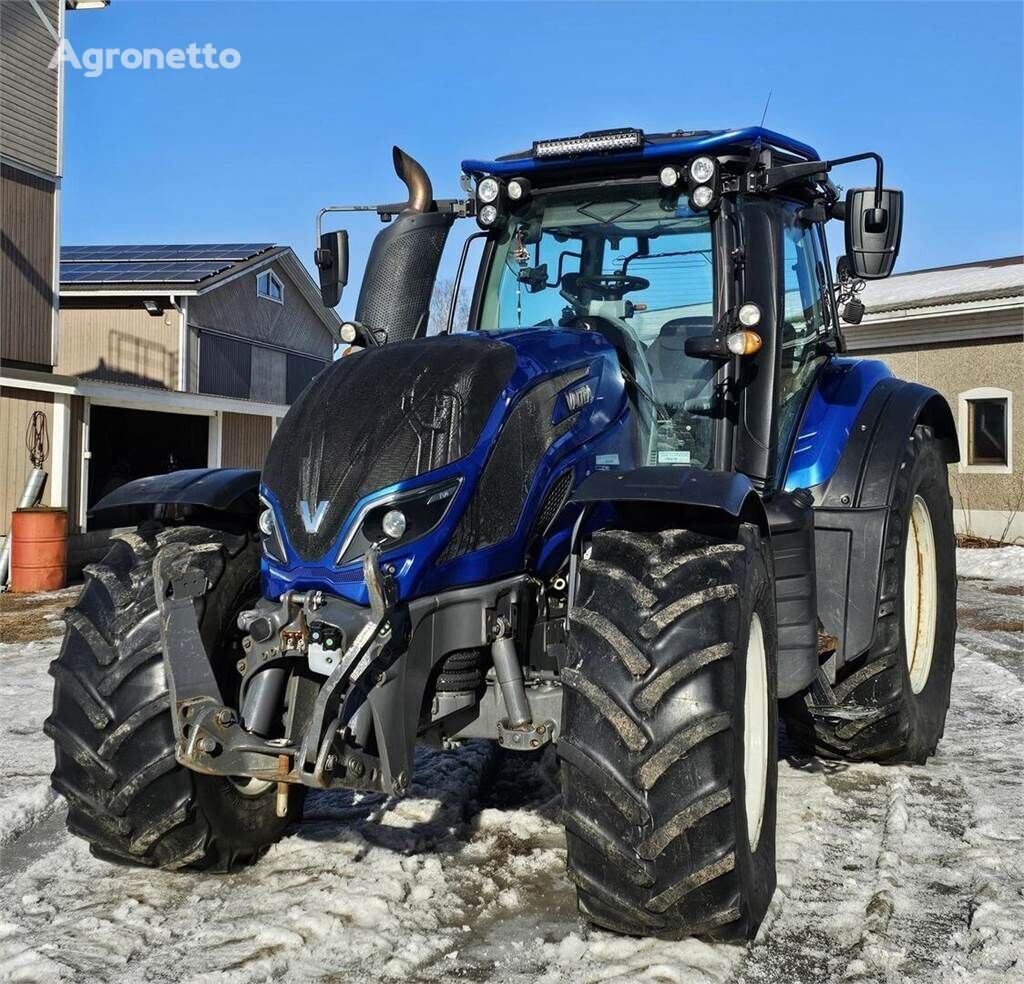 Valtra T174E wheel tractor